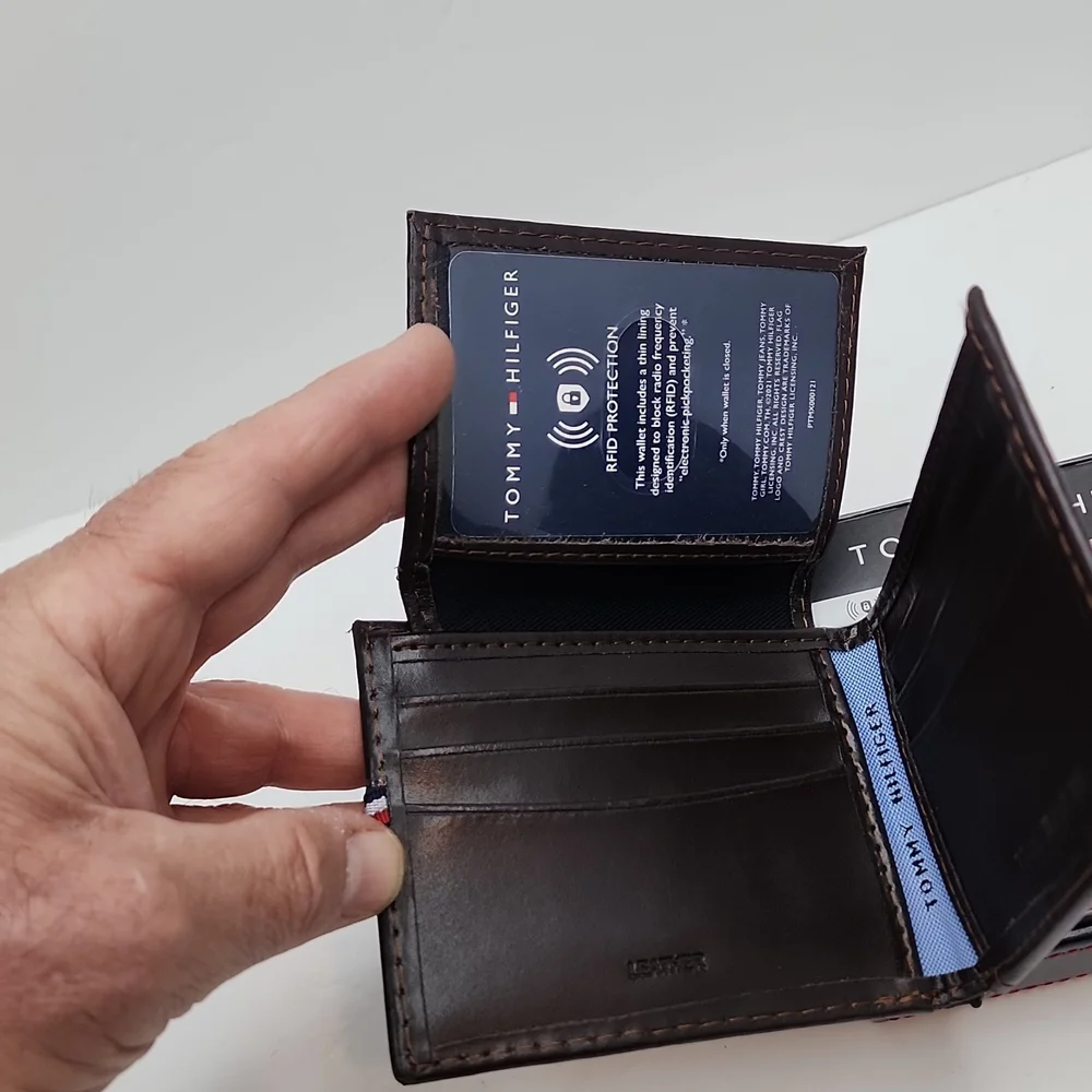 TOMMY HILFIGER, MENS WALLET DOUBLE FOLD, DARK BROWN,GENUINE LEATHER, BROWN COLOR